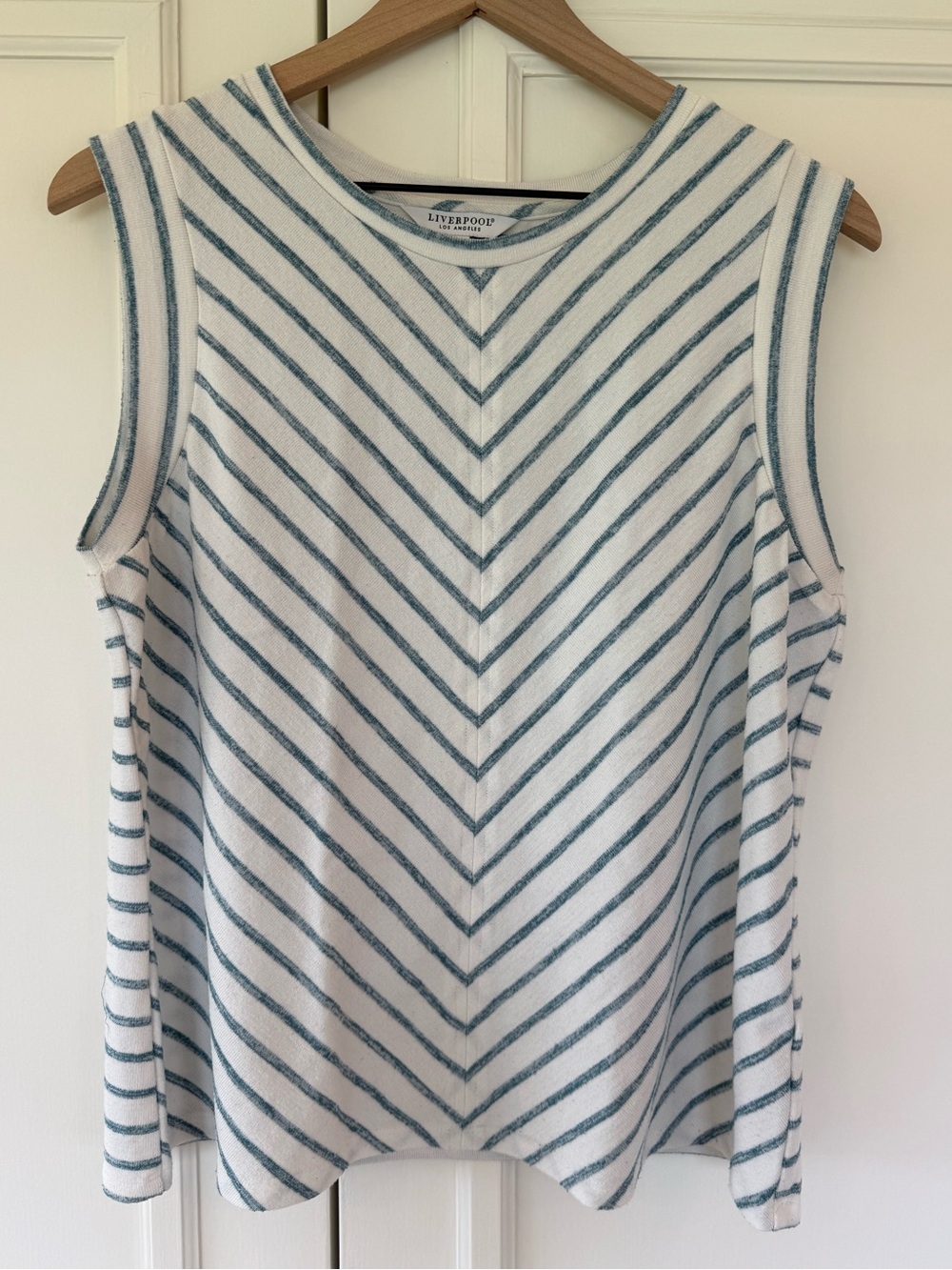 Liverpool knit tank with blue and white chevron, size L